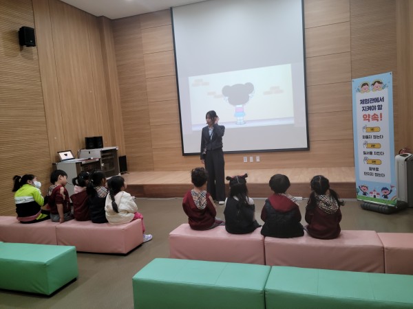 0bf9b15e65de6b8b78817488a66a4754_1761794