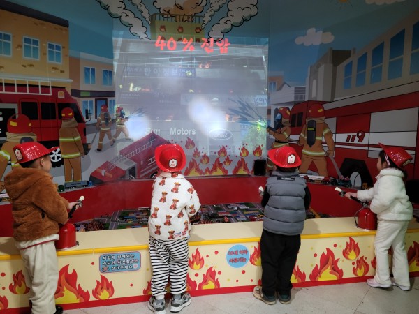 d128365f1b4978f1f9f5598576869c12_1765937