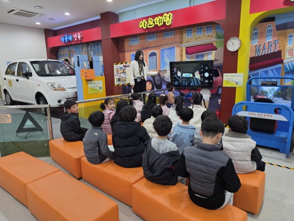 6e9a96d124b3701cfcce9e8b27f8fbc0_1774231